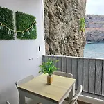 Relax Beachfront Vistas Al Mar In Tenerife 아파트
