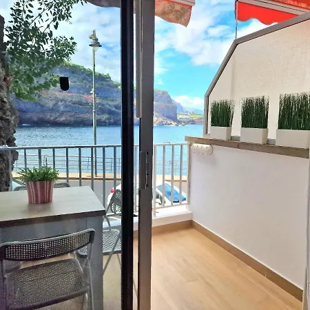 Relax Beachfront Vistas Al Mar Studio In Tenerife Apartment